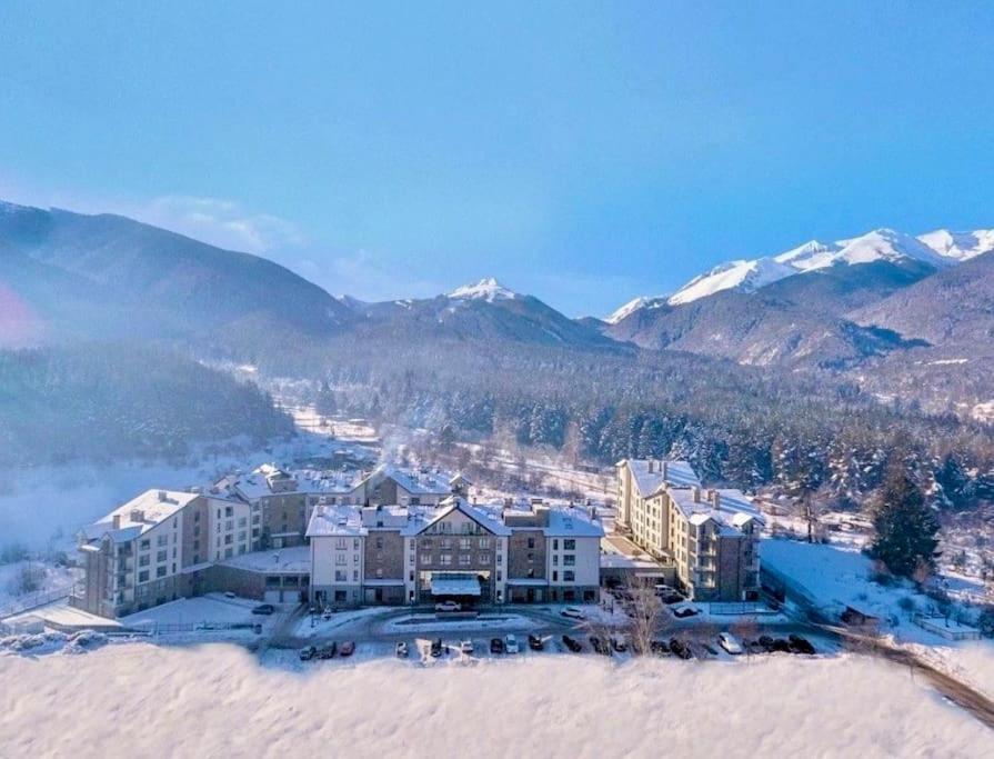 Luxury Penthouse With A Lavish Spa And 2 En-Suite Bedrooms Bansko Ngoại thất bức ảnh